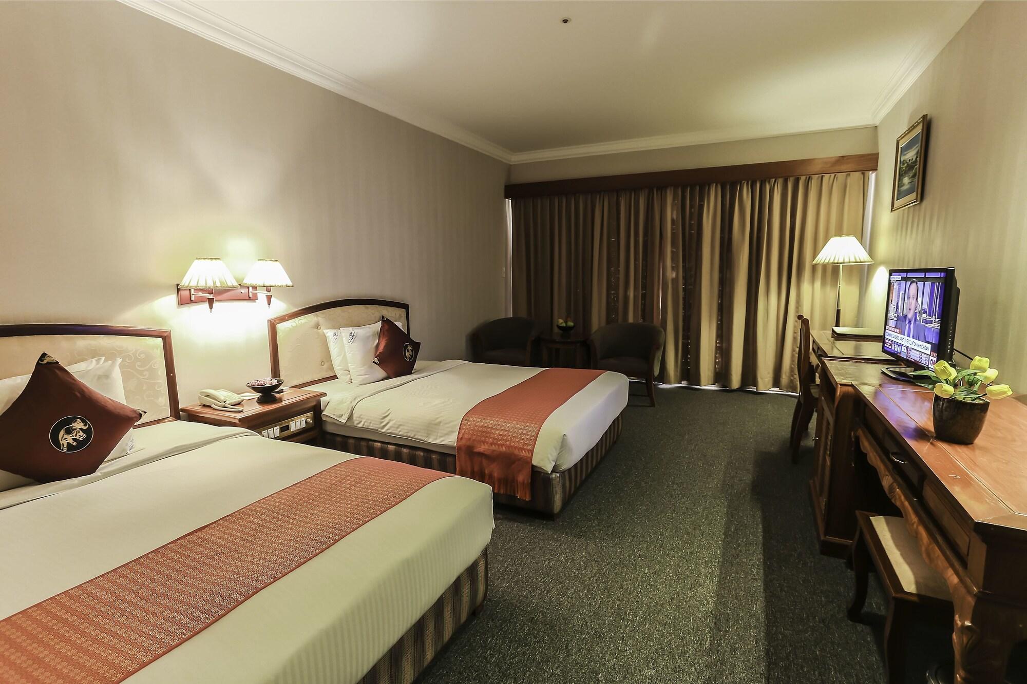 סיאם ריפ Angkor Howard Hotel מראה חיצוני תמונה