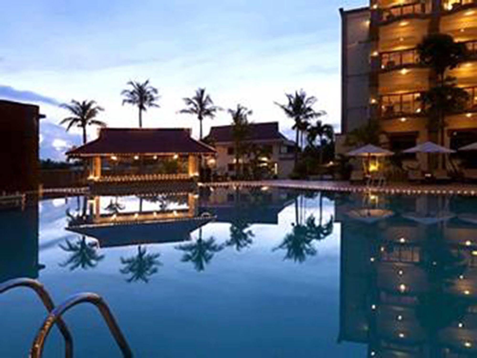 סיאם ריפ Angkor Howard Hotel מראה חיצוני תמונה